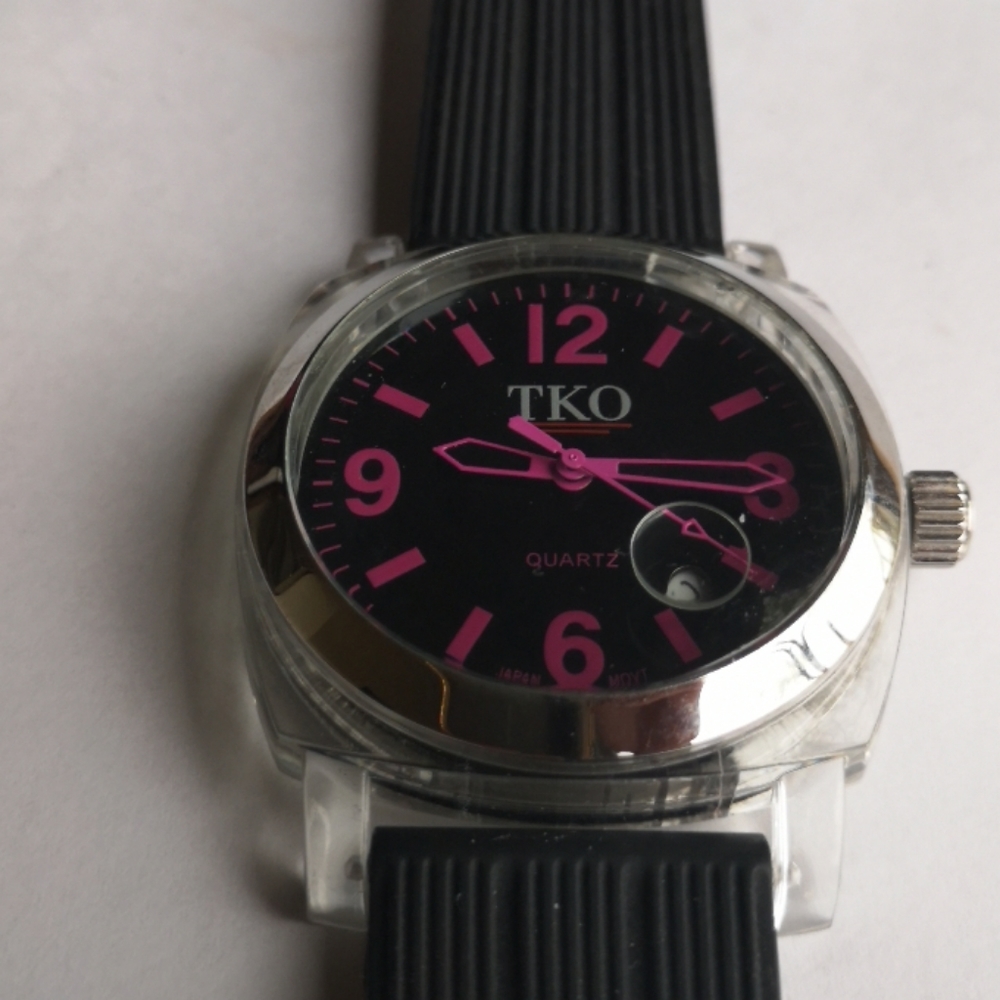 Watch - Picture 2 of 2